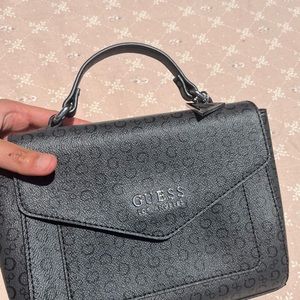 Black Guess Envelope Style Handbag Crossbody Purse Bag